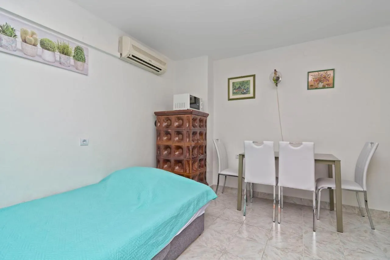 Cakic Apartmani Split Apartment