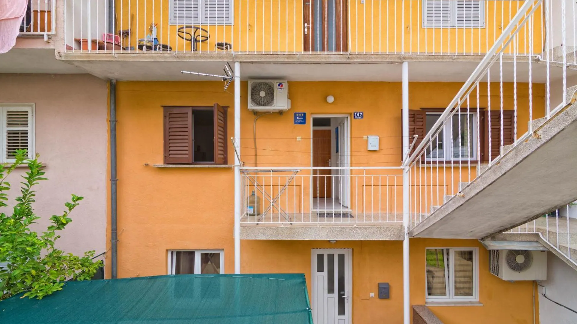 Cakic Apartmani Split 0*,  Croatia